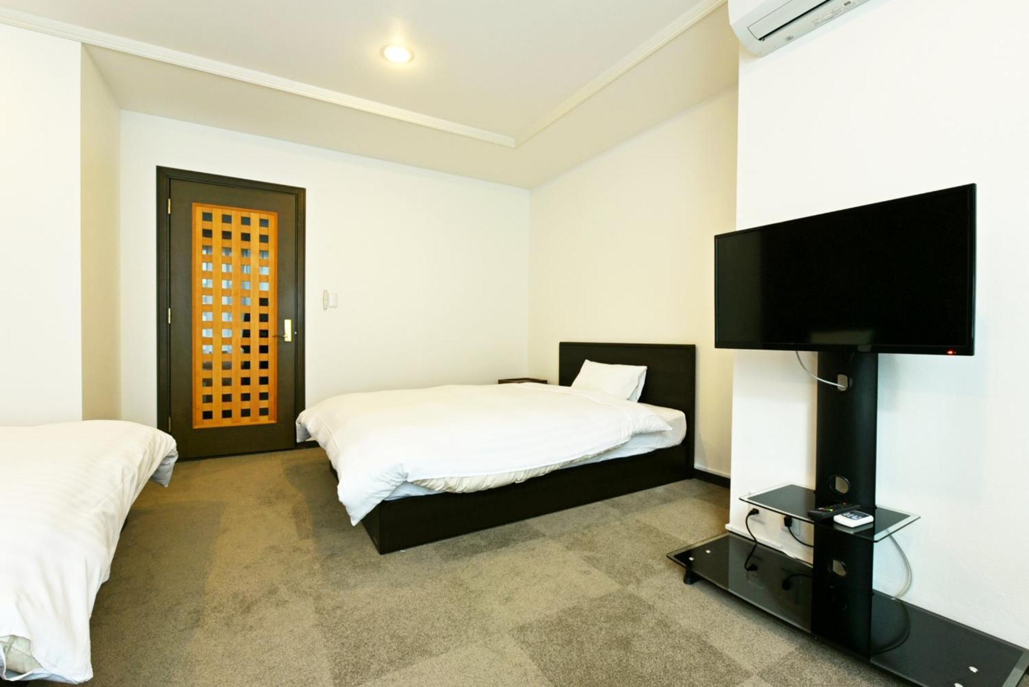 Hostel Pleasure Maruyama Sapporo Habitación foto